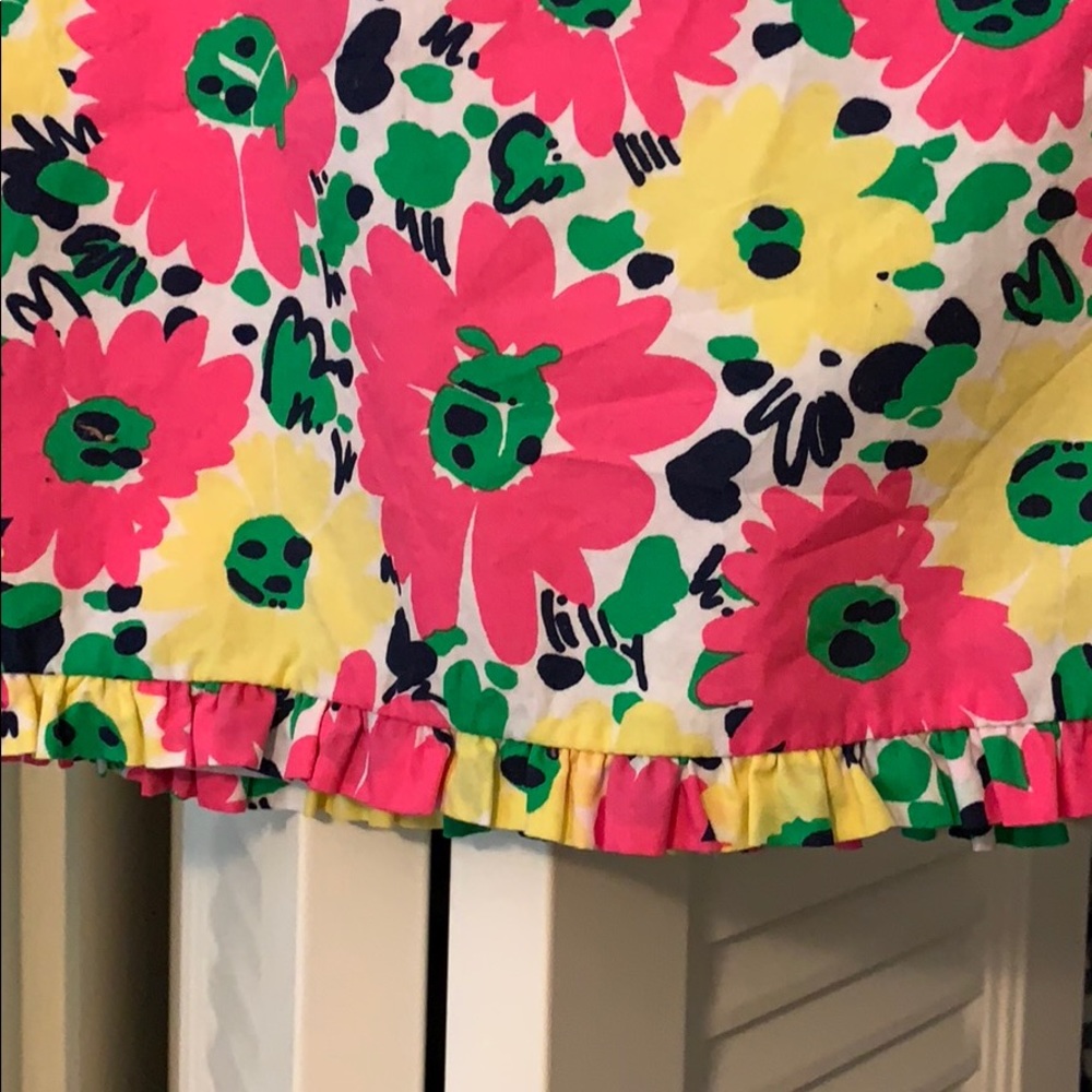 Mini Skirt! - Picture 2 of 3